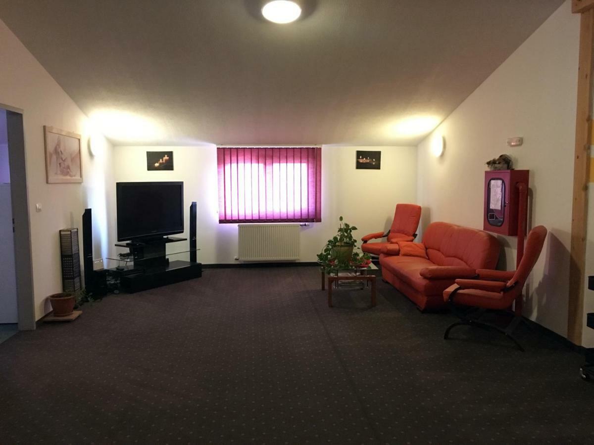 Ranch Robert Hotel Dudestii Noi Екстериор снимка